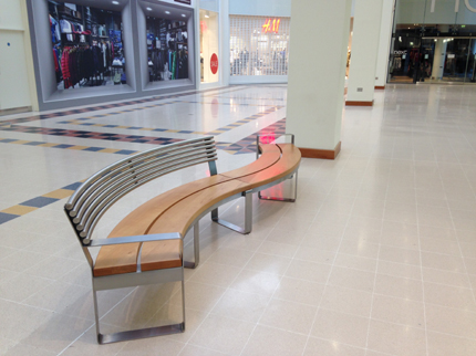 Clarendon 'S' Bench, Waterside Shopping Centre